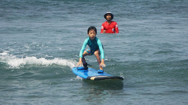 Kids Surf Lesson Senggigi